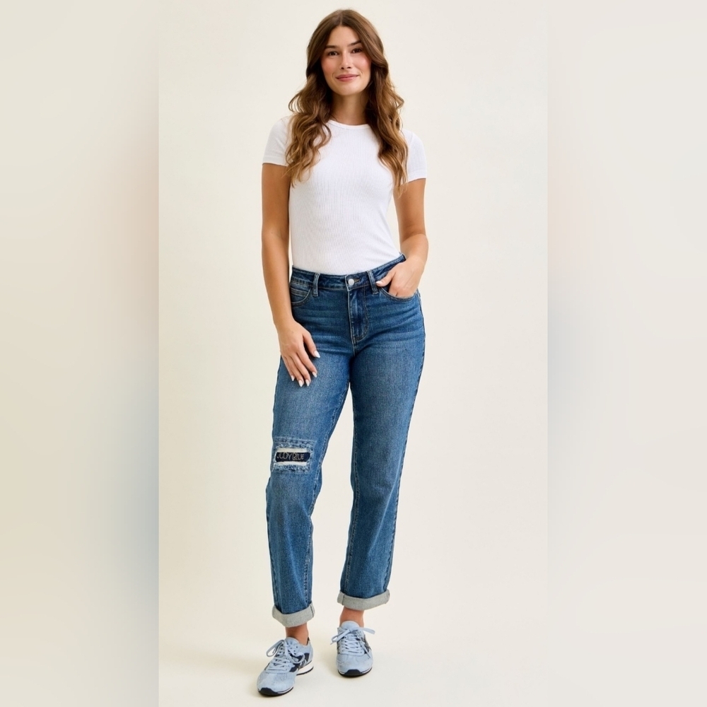 Judy Blue MR Medium Wash Boyfriend Jeans Embroidered Patch Detail Various NEW